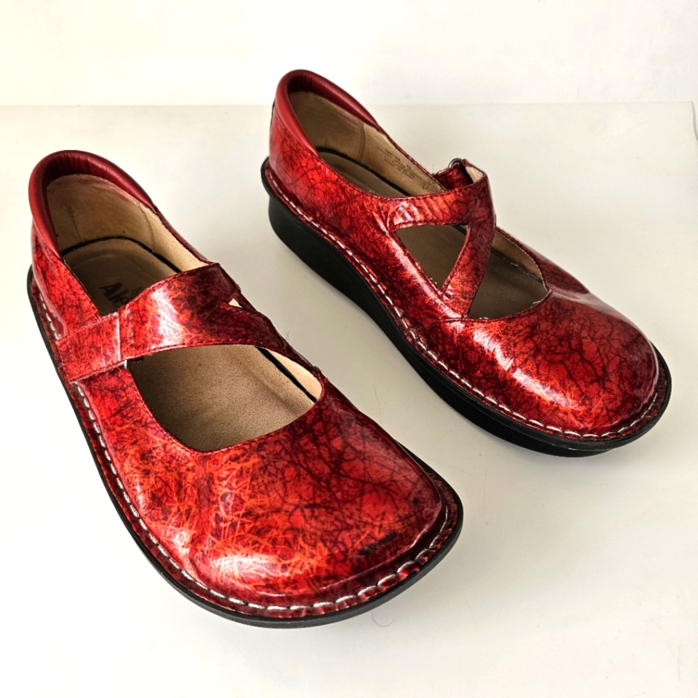 Alegria Dayna Red Lifeline Women Patent Leather Mary Jane Casual Clogs …